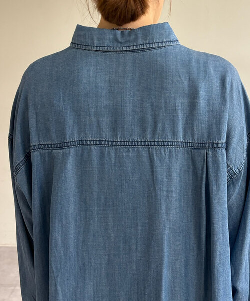 SHENERY(シーナリー)の「テンセルデニムシャツ(シャツ/ブラウス・レディース・ブルー・FREE)」の6枚目の写真