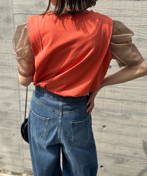 mi via loca(ミヴィアロカ)の「配色チュールボリュームスリーブ タックデザイントップス(Tシャツ/カットソー・レディース・オフホワイト/オレンジ/スミクロ/ブラウン・FREE)」の8枚目の写真