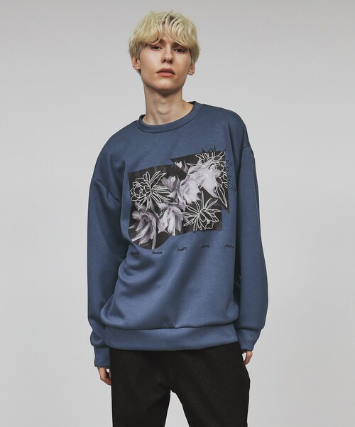 tk.TAKEO KIKUCHI（ティーケータケオキクチ）の「ナイトクイーン刺繍