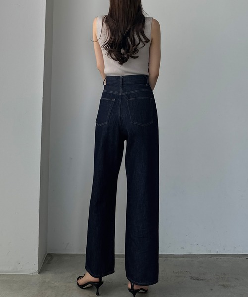 Louere（ルエレ）の「ハイウエストワイドデニム（デニムパンツ・レディース・インディゴブルー/ブラック/ホワイト・マルチサイズ）」の8枚目の写真