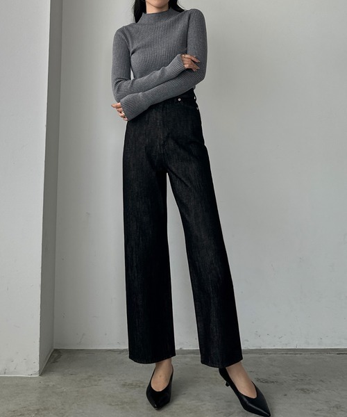 Louere（ルエレ）の「ハイウエストワイドデニム（デニムパンツ・レディース・インディゴブルー/ブラック/ホワイト・マルチサイズ）」の16枚目の写真