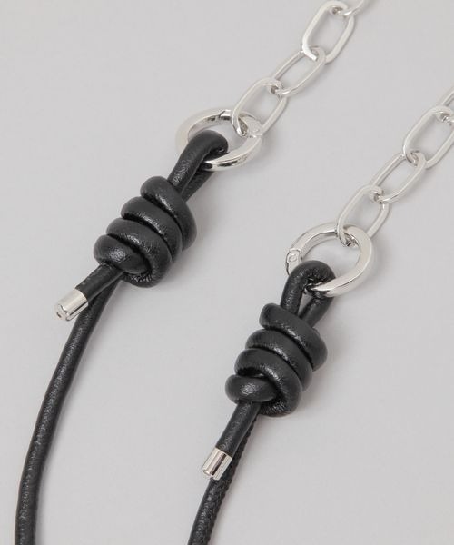 JEANASIS（ジーナシス）の「MIXチェーンスマホショルダー/139655（スマホグッズ・レディース・シルバー/ブラック/レッド・FREE）」の5枚目の写真