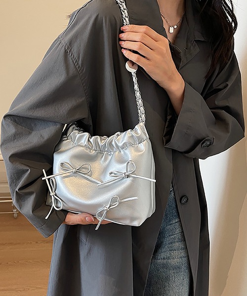 ABBEY MARKET(アビーマーケット)の「リボンデザイン ミニショルダーバッグ トートバッグ(ショルダーバッグ・レディース・ブラック/アイボリー/シルバー/ピンク・FREE)」の4枚目の写真