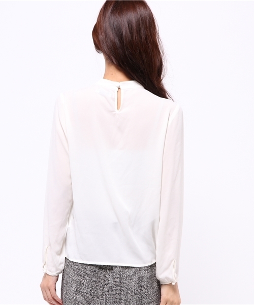 koe（コエ）の「ハイネック長袖レトロブラウス（シャツ/ブラウス・レディース・ホワイト/ネイビー・LARGE/SMALL/MEDIUM）」の5枚目の写真