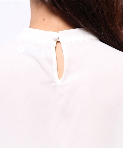 koe（コエ）の「ハイネック長袖レトロブラウス（シャツ/ブラウス・レディース・ホワイト/ネイビー・LARGE/SMALL/MEDIUM）」の7枚目の写真