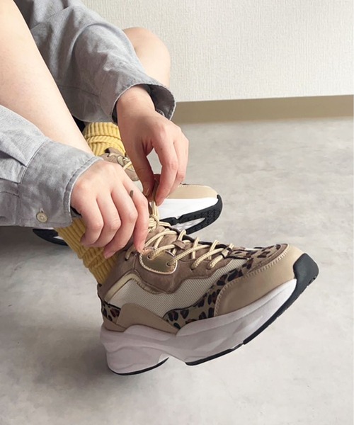 lus.(ラスドット)の「lus. 配色ダッドスニーカー(スニーカー・レディース・ブラック×ベージュ/レオパード/ホワイト×シルバー・M/L/LL/S)」の19枚目の写真
