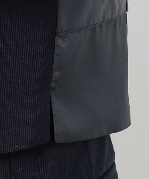COMME CA ISM（コムサイズム）の「【セットアップ対応】 トリコットコーデュロイ ベスト（スーツベスト・メンズ・チャコール/ネイビー/カーキ・SMALL/MEDIUM/LARGE）」の22枚目の写真