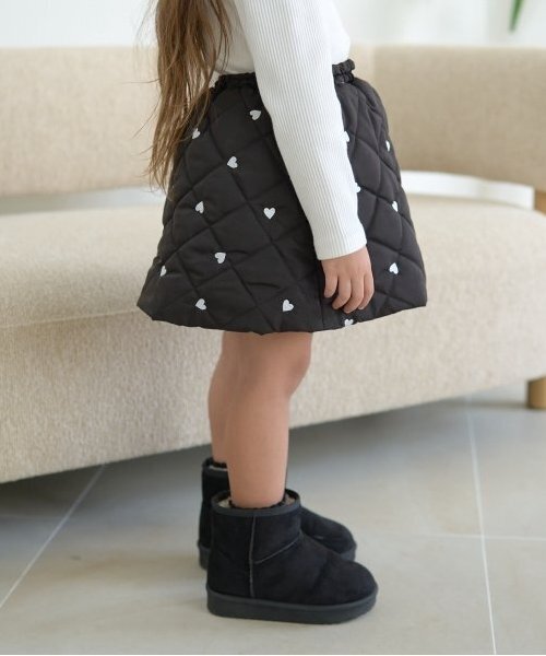 Lycee mine（リセマイン）の「【インナーパンツ付き】キルティングギャザーたっぷりスカート（スカート・キッズ・ミント/アイボリー/ブラック/ピンク/ブラウン・100cm/110cm/120cm/130cm/140cm/150cm）」の9枚目の写真