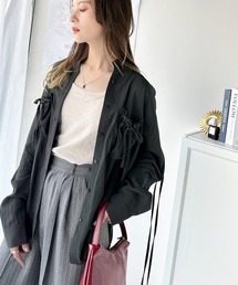 大人の甘さ薫る上品シャツ。衿2wayポケットリボンシャツ(長袖)