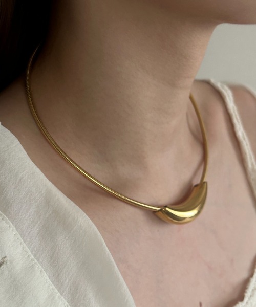 セール】【 金属アレルギー対応 】 クレセント ムーンチョーカー