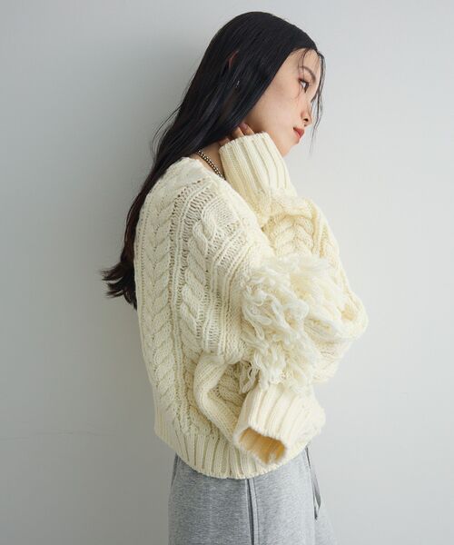 フリンジスリーブショート丈ケーブルニット（ニット/セーター）｜AnriettMusee（アンリエットミュゼ）