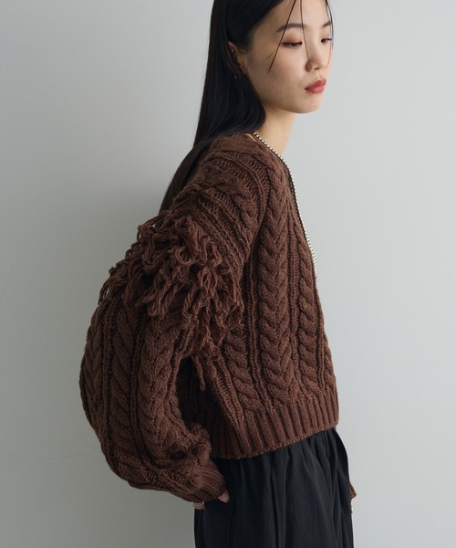 フリンジスリーブショート丈ケーブルニット（ニット/セーター）｜AnriettMusee（アンリエットミュゼ）