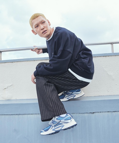 NIKE（ナイキ）の「《セットアップ対応商品》ナイキ クラブ フリース メンズ オーバーサイズド フレンチテリー クルー / Nike Club Fleece Men's Oversized French Terry Crew HJ1820-010 Black（スウェット・メンズ・ブラック・M/2XL/S/XL/L）」の17枚目の写真