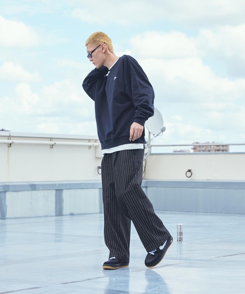 NIKE（ナイキ）の「《セットアップ対応商品》ナイキ クラブ フリース メンズ オーバーサイズド フレンチテリー クルー / Nike Club Fleece Men's Oversized French Terry Crew HJ1820-010 Black（スウェット・メンズ・ブラック・M/2XL/S/XL/L）」の21枚目の写真