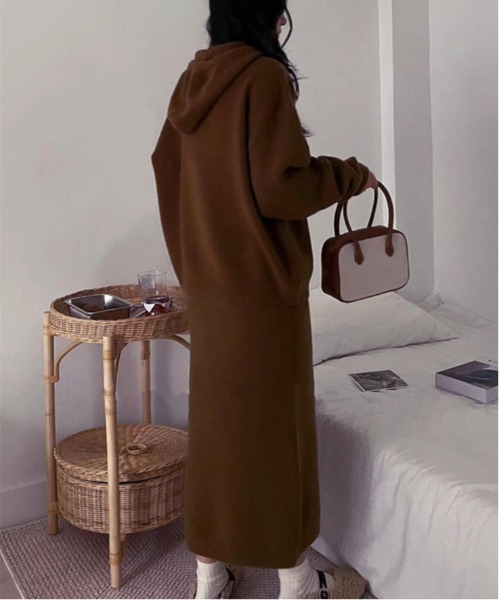 gossip!ロサンゼルス(ゴシップロサンゼルス)の「トップス×スカートニットセットアップ(セットアップ・レディース・ブラウン/グレー/ブラック/オフホワイト/ライトイエロー・FREE)」の14枚目の写真
