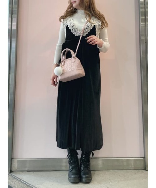 SAMANTHAVEGA（サマンサベガ）の「ベロアキルティングスタッズハンドバッグ（小）（ハンドバッグ・レディース・ベージュ/ピンク/ライトブルー・FREE）」の11枚目の写真