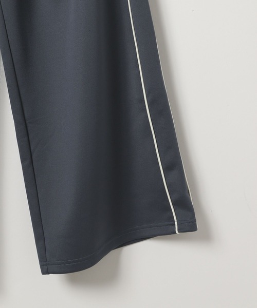 GLOBAL WORK（グローバルワーク）の「トラックジャージパンツ/AND YUA ANY/284510（ジャージ・キッズ・ブラック/ネイビー・SMALL/MEDIUM/LARGE）」の17枚目の写真