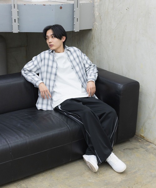 GLOBAL WORK（グローバルワーク）の「トラックジャージパンツ/AND YUA ANY/284510（ジャージ・キッズ・ブラック/ネイビー・SMALL/MEDIUM/LARGE）」の8枚目の写真