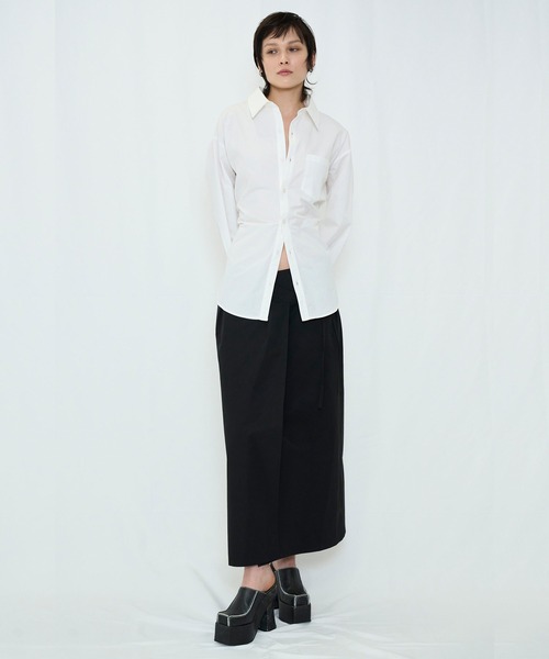 VIAVANDA(ヴィアヴァンダ)の「2WAY BUTTON BIG SHIRT(シャツ/ブラウス・レディース・ブルー/ホワイト・FREE)」の6枚目の写真