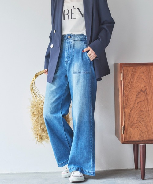 Doux archives(ドゥアルシーヴ)の「ワイドベイカーデニムパンツ(デニムパンツ・レディース・ブルー/サックスブルー・36/38)」の2枚目の写真