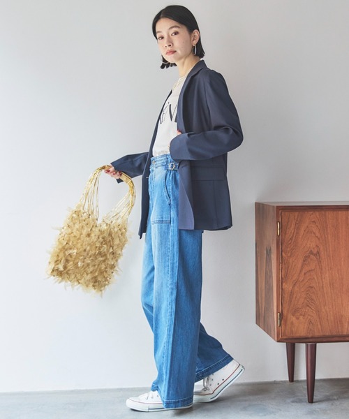 Doux archives(ドゥアルシーヴ)の「ワイドベイカーデニムパンツ(デニムパンツ・レディース・ブルー/サックスブルー・36/38)」の5枚目の写真