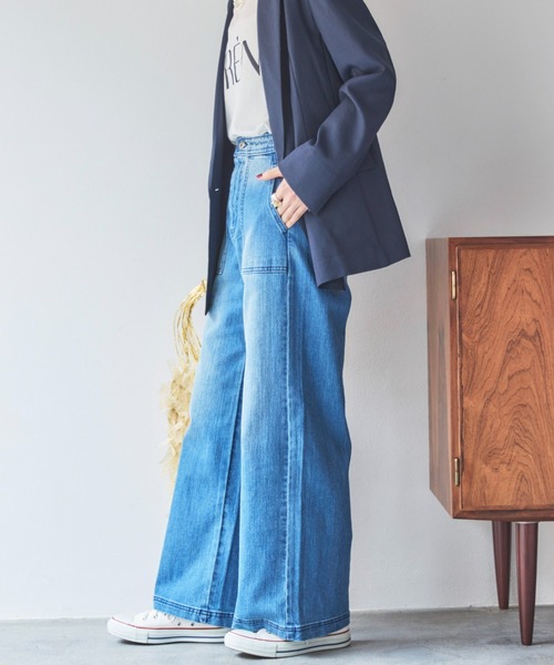 Doux archives(ドゥアルシーヴ)の「ワイドベイカーデニムパンツ(デニムパンツ・レディース・ブルー/サックスブルー・36/38)」の16枚目の写真