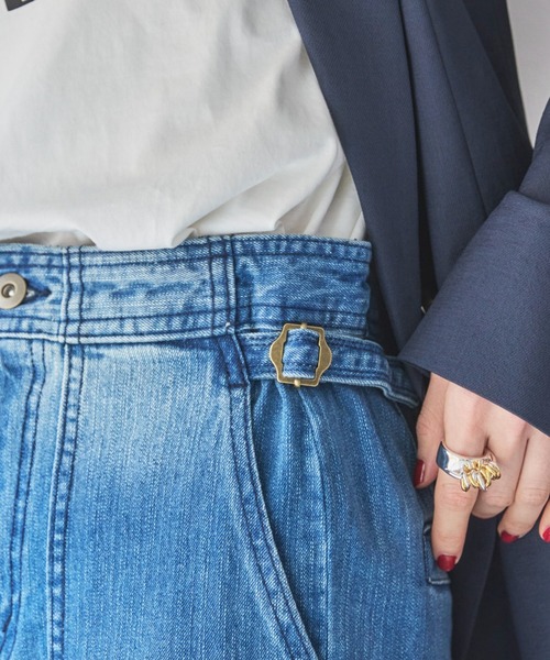 Doux archives(ドゥアルシーヴ)の「ワイドベイカーデニムパンツ(デニムパンツ・レディース・ブルー/サックスブルー・36/38)」の22枚目の写真