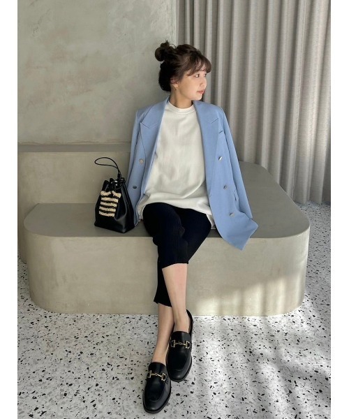 Mila Owen（ミラオーウェン）の「金釦ダブルブレストロング