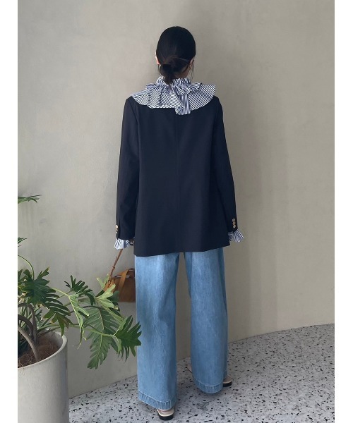 Mila Owen（ミラオーウェン）の「金釦ダブルブレストロングブレザー