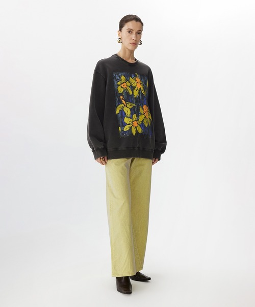 JNBY（ジェーエヌビーワイ）の「Hand-drawn Floral Print Sweatshirt / フローラルプリントスウェット（スウェット・レディース・ブラック/グレー・36/38/40）」の13枚目の写真