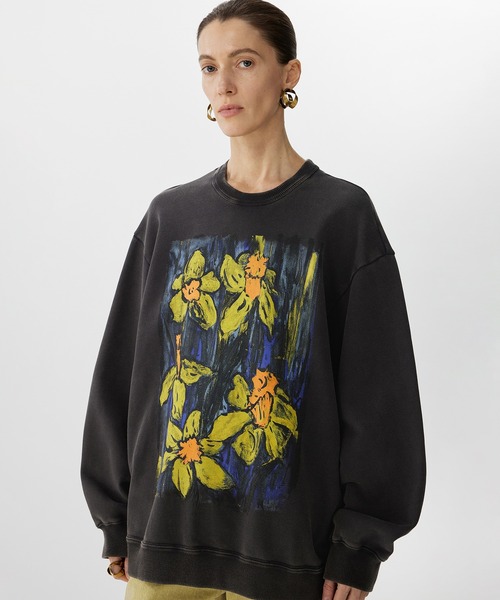JNBY（ジェーエヌビーワイ）の「Hand-drawn Floral Print Sweatshirt / フローラルプリントスウェット（スウェット・レディース・ブラック/グレー・36/38/40）」の11枚目の写真
