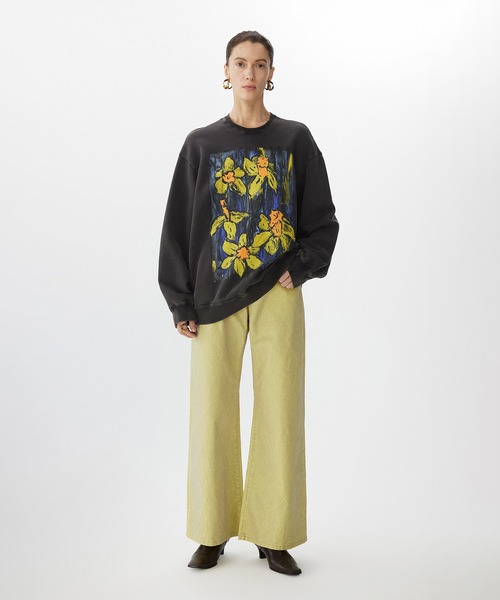 JNBY（ジェーエヌビーワイ）の「Hand-drawn Floral Print Sweatshirt / フローラルプリントスウェット（スウェット・レディース・ブラック/グレー・36/38/40）」の12枚目の写真