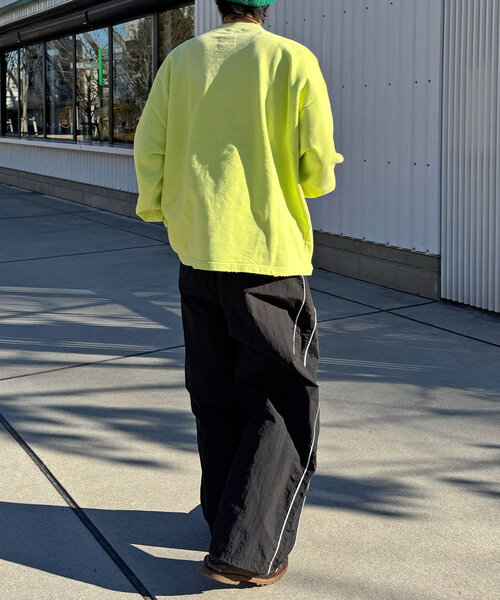 RePRODUCTION LABEL(リプロダクションレーベル)の「【RePRODUCTION LABEL / リプロダクションレーベル】スーパーBIGロゴスウェット(Tシャツ/カットソー・レディース・ライム/ブラック・FREE)」の16枚目の写真