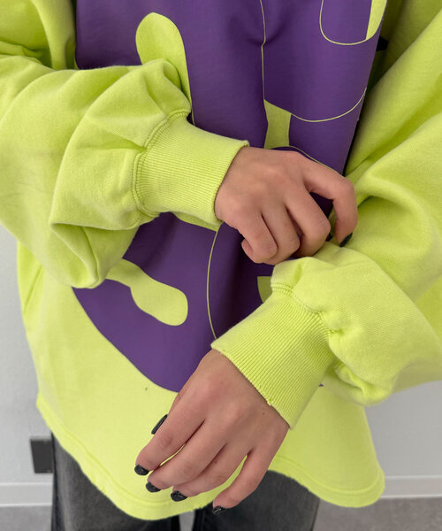 RePRODUCTION LABEL(リプロダクションレーベル)の「【RePRODUCTION LABEL / リプロダクションレーベル】スーパーBIGロゴスウェット(Tシャツ/カットソー・レディース・ライム/ブラック・FREE)」の22枚目の写真