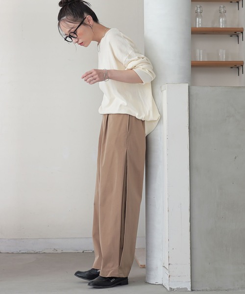 n'OrLABEL(ノアールレーベル)の「『サイドタックパンツ』(その他パンツ・レディース・グレー/ブラック/ベージュ・1/2)」の13枚目の写真