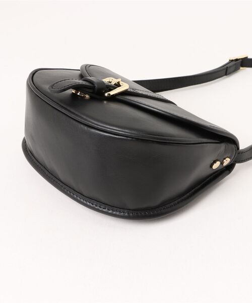 MARCO BIANCHINI（マルコビアンチーニ）の「25SS新作【MARCO BIANCHINI】イタリアンレザー ベルトショルダーバッグ 24054（ショルダーバッグ・レディース・ブラック/グレイッシュベージュ/キャメル・FREE）」の11枚目の写真