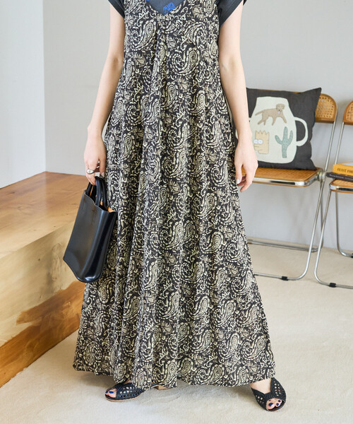 FREAK'S STORE（フリークスストア）の「限定展開　インド ペイズリー キャミワンピース（ワンピース・レディース・ブラック/グリーン/オレンジ/イエロー/ネイビー・MEDIUM/SMALL）」の15枚目の写真