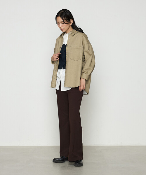 COMME CA（コムサ）の「カラーデニム オーバーシャツ（シャツ/ブラウス・レディース・カーキ/ライトグレー・FREE）」の11枚目の写真