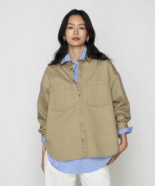 COMME CA（コムサ）の「カラーデニム オーバーシャツ（シャツ/ブラウス・レディース・カーキ/ライトグレー・FREE）」の13枚目の写真