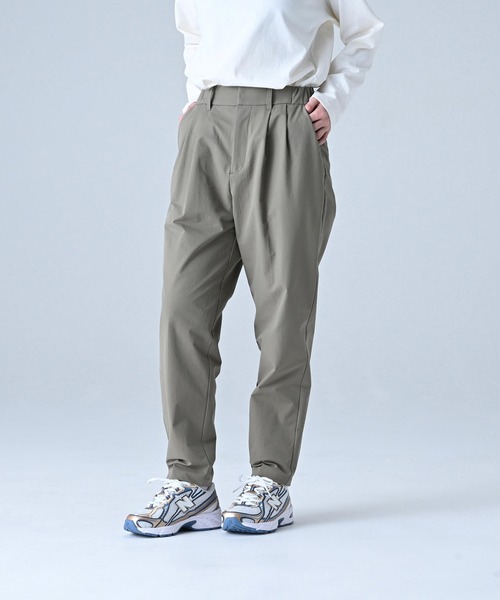 セール】MET24 Tuck Slim Tapered Pants（スラックス）｜New Balance