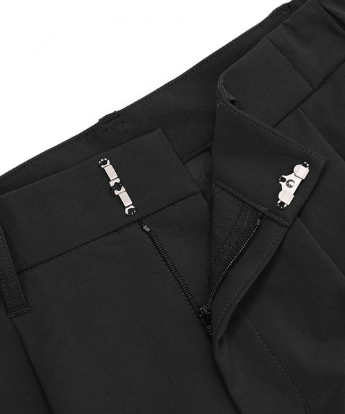 NEW BALANCE(ニューバランス)の「MET24 Tuck Slim Tapered Pants(スラックス・レディース・カーキブラウン/ブラック・LARGE/MEDIUM/SMALL)」の21枚目の写真
