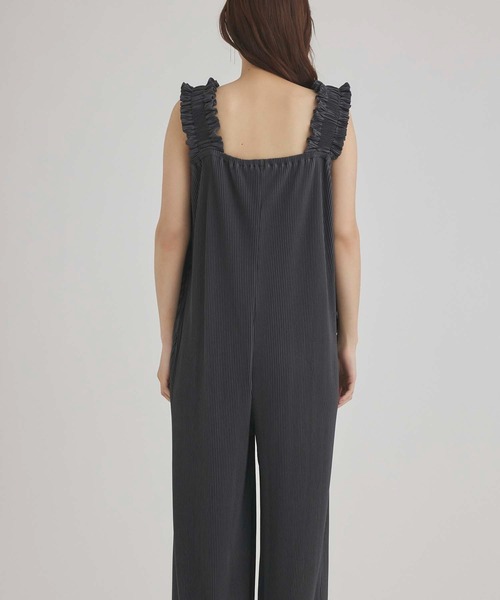 fifth（フィフス）の「サスフリルオールインワン（つなぎ/オールインワン・レディース・ブラック/グレイッシュベージュ/チャコールグレー・M）」の4枚目の写真