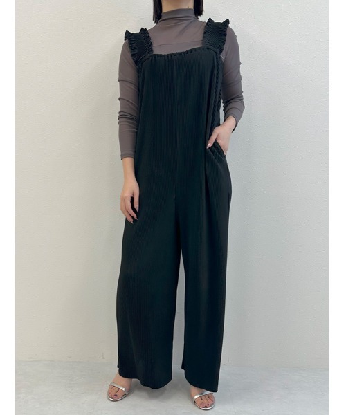 fifth（フィフス）の「サスフリルオールインワン（つなぎ/オールインワン・レディース・ブラック/グレイッシュベージュ/チャコールグレー・M）」の15枚目の写真