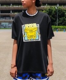SPALDING（スポルディング）の「【SPALDING/スポルディング】Tシャツ スポンジ・ボブ チェッカーフラッグ/スポンジボブコラボ吸水速乾UVカット半袖Tシャツ（Tシャツ/カットソー）」