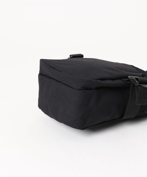 Gramicci（グラミチ）の「/GRAMICCI(グラミチ) /CORDURA MINI SHOULDER BAG（ショルダーバッグ・メンズ・ブラック/オリーブ・FREE）」の5枚目の写真