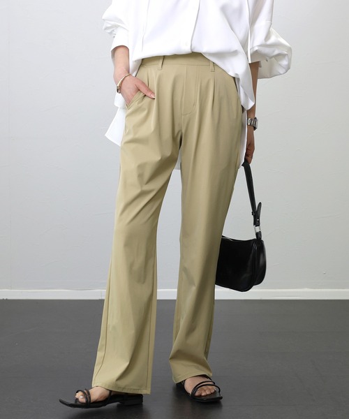 Aletta vita(アレッタビータ)の「【接触冷感】軽量ストレッチストレートパンツ(その他パンツ・レディース・ブラック/ベージュ・S/M/L)」の13枚目の写真