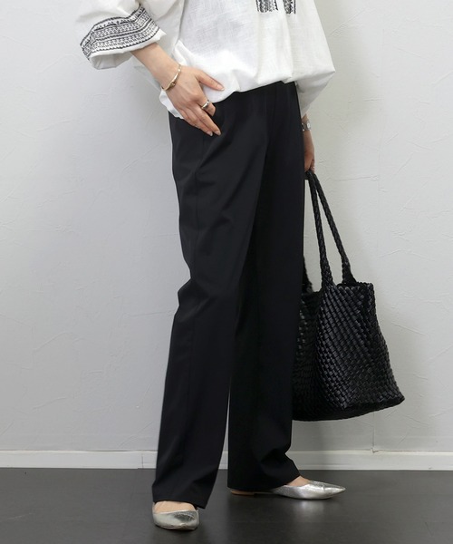 Aletta vita(アレッタビータ)の「【接触冷感】軽量ストレッチストレートパンツ(その他パンツ・レディース・ブラック/ベージュ・S/M/L)」の7枚目の写真