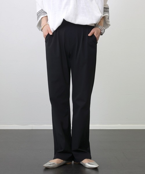 Aletta vita(アレッタビータ)の「【接触冷感】軽量ストレッチストレートパンツ(その他パンツ・レディース・ブラック/ベージュ・S/M/L)」の6枚目の写真