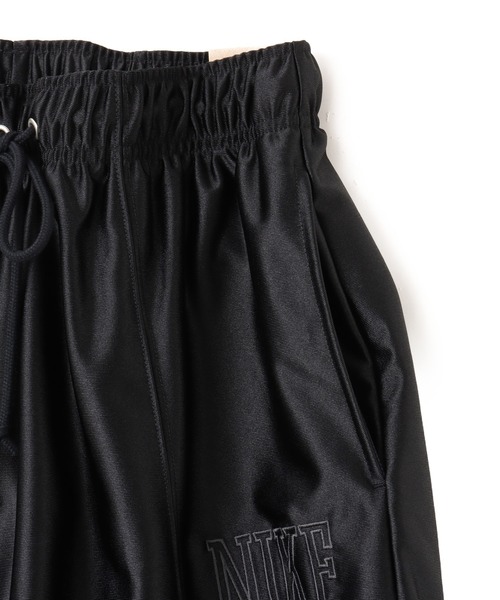 NIKE（ナイキ）の「NIKE AS W NSW STREET 6 SATIN GX S / ナイキ