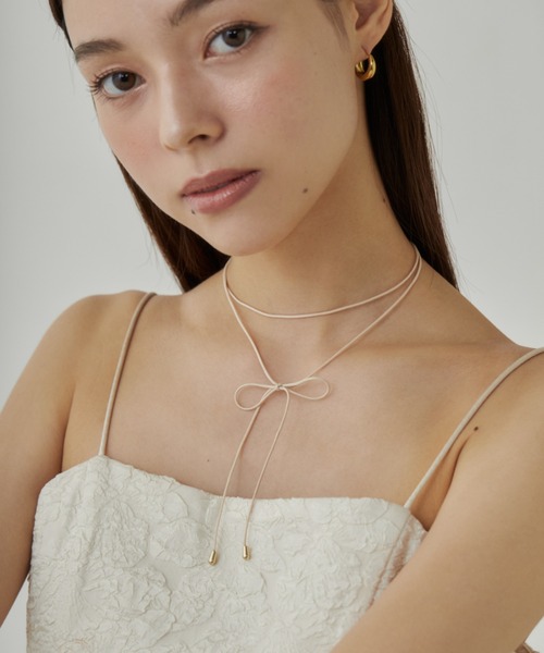 ciite'（シーテ）の「シンプルコードチョーカー / ネックレス（チョーカー・レディース・ベージュ/アイボリー/ブラック/ブラック系2/ベージュ系2・FREE）」の21枚目の写真